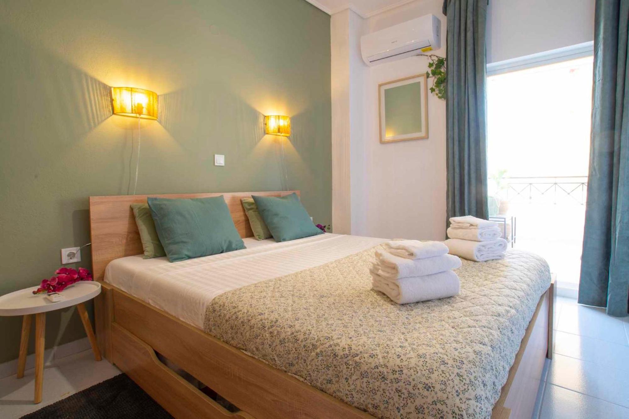 Top Floor Apartment In Chalkida Ngoại thất bức ảnh