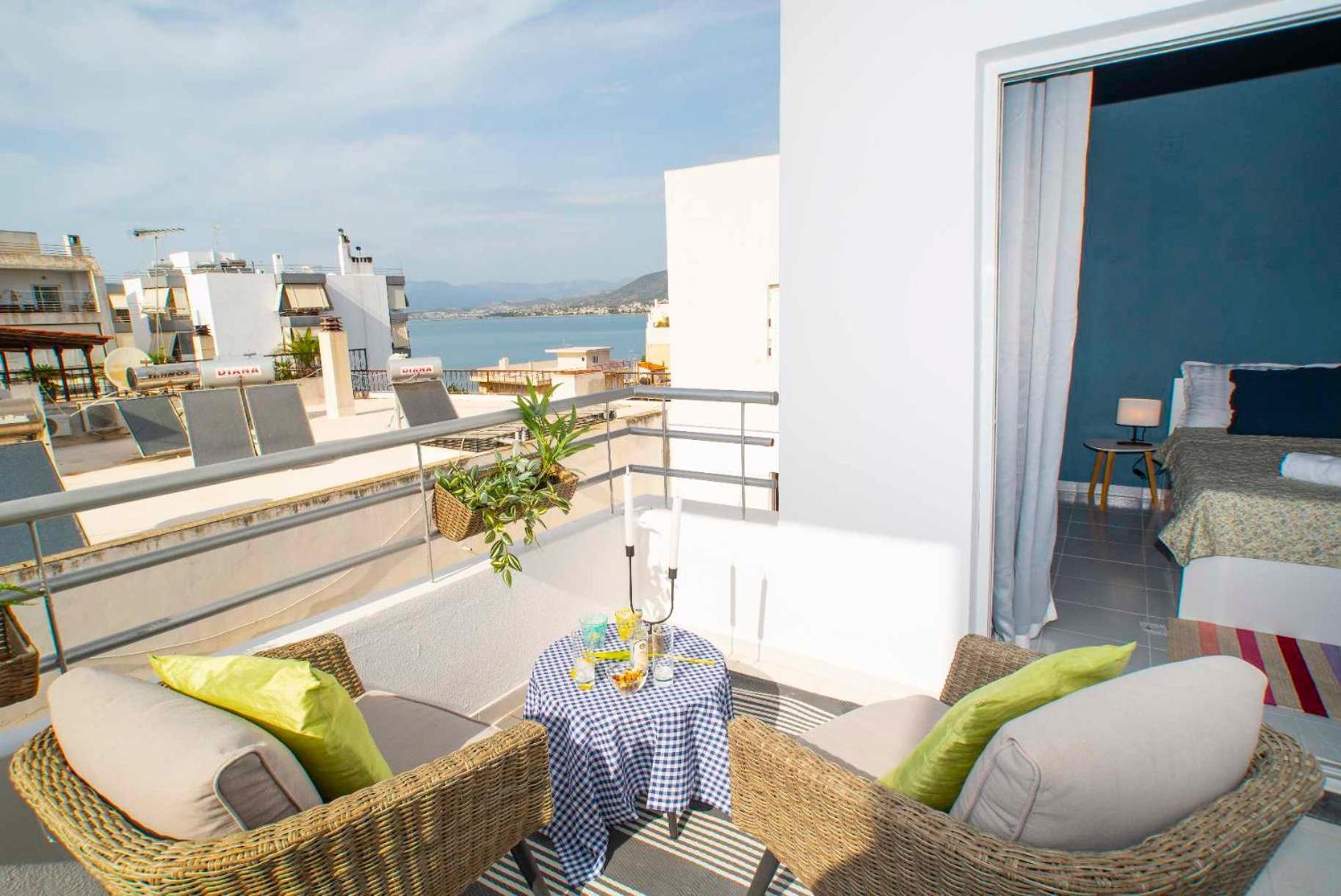 Top Floor Apartment In Chalkida Ngoại thất bức ảnh